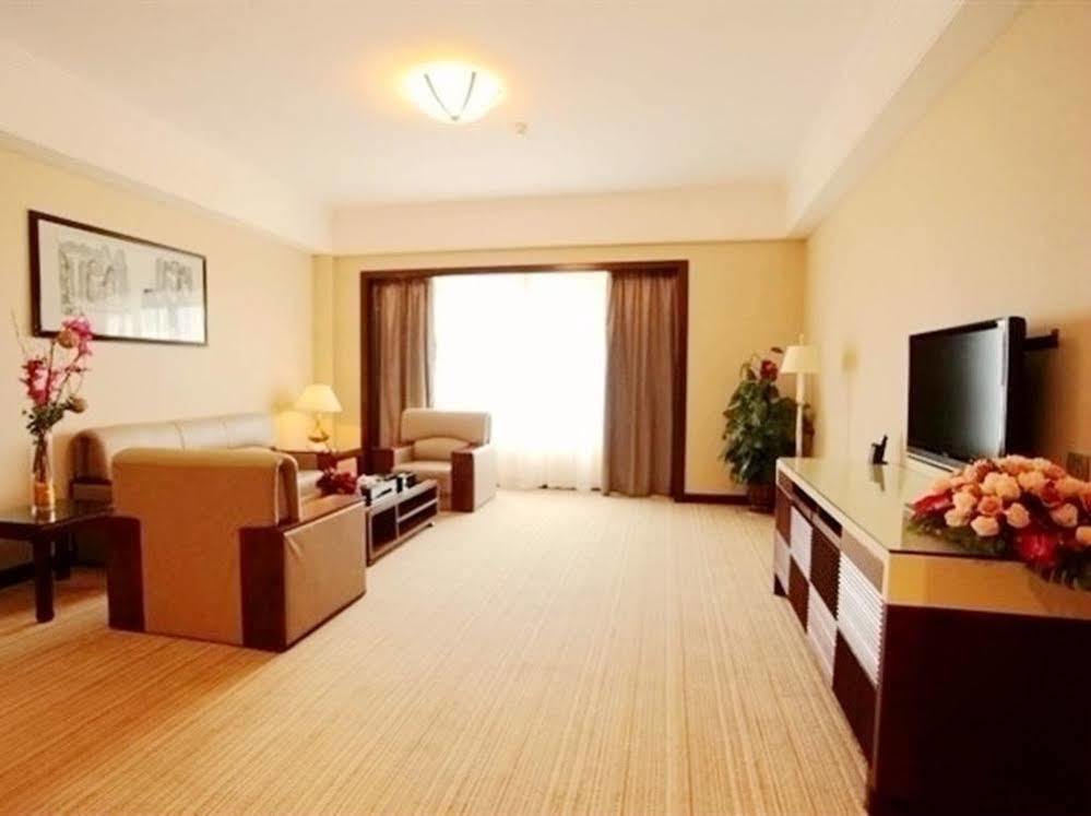 Haiyuan International Hotel Путянь Экстерьер фото
