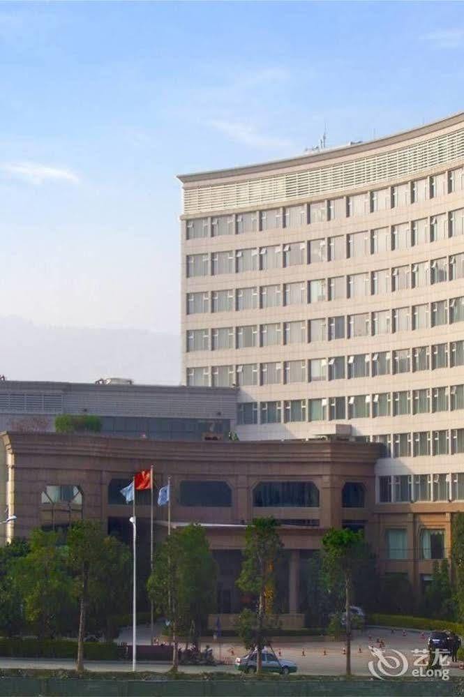Haiyuan International Hotel Путянь Экстерьер фото