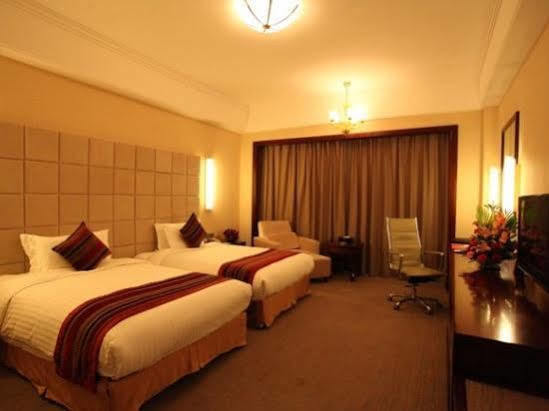 Haiyuan International Hotel Путянь Экстерьер фото